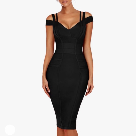 Black bodycon dress with gold zipper - Picture 2 of 9